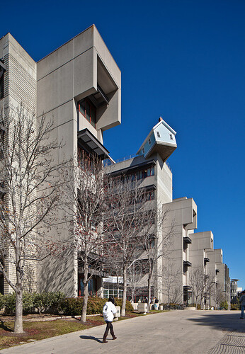 Jacobs_School_of_Engineering_(Fallen_Star_installation)